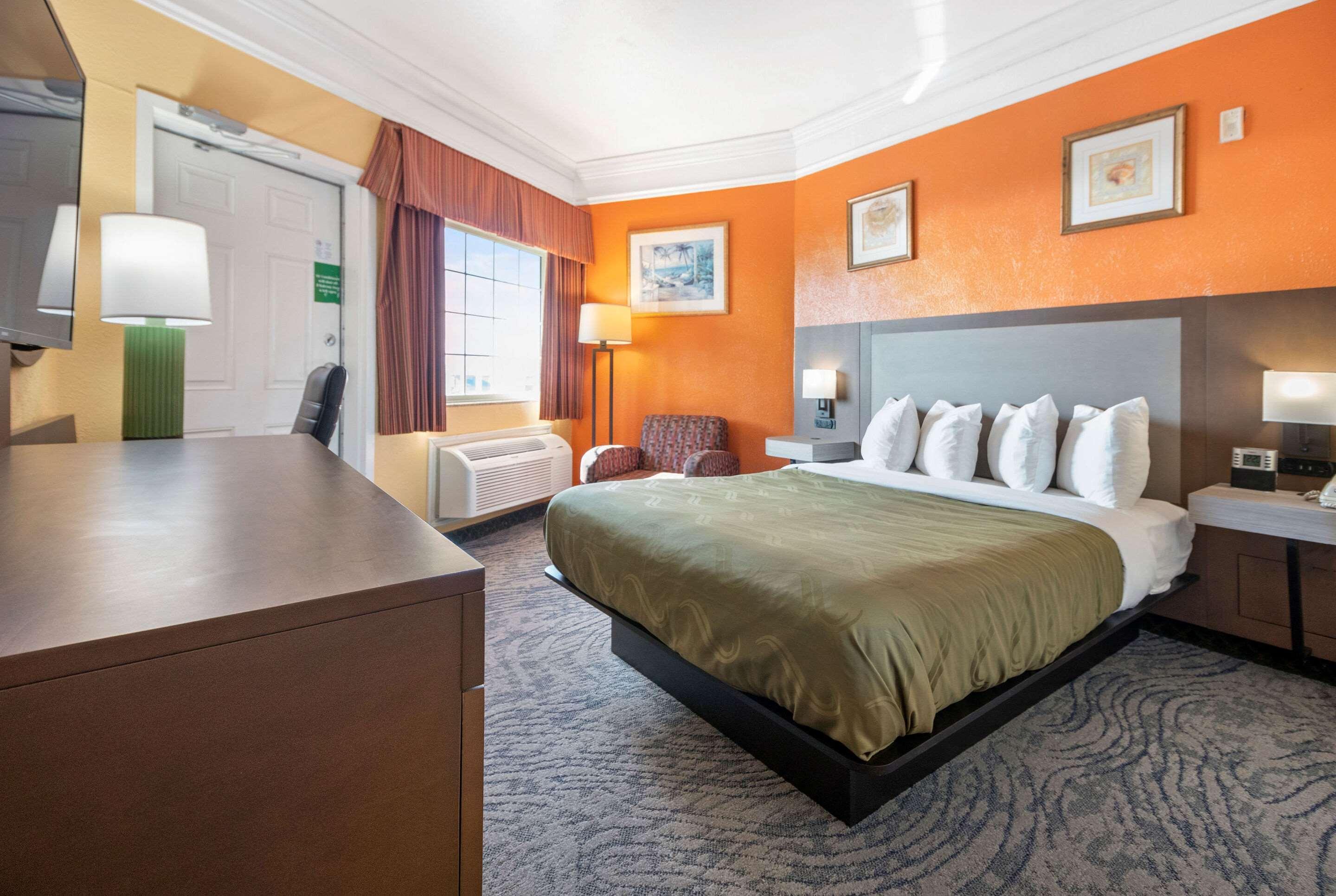 Quality Inn & Suites Galveston - Beachfront Extérieur photo
