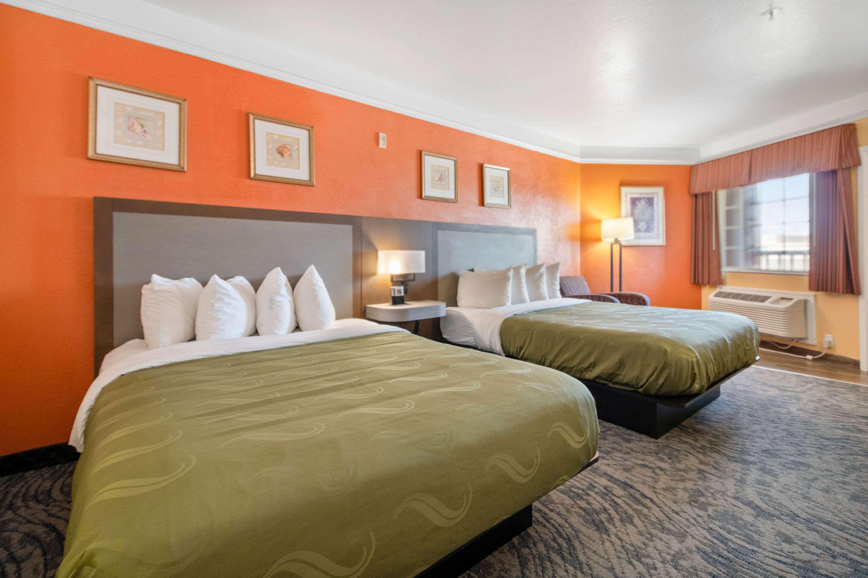 Quality Inn & Suites Galveston - Beachfront Extérieur photo
