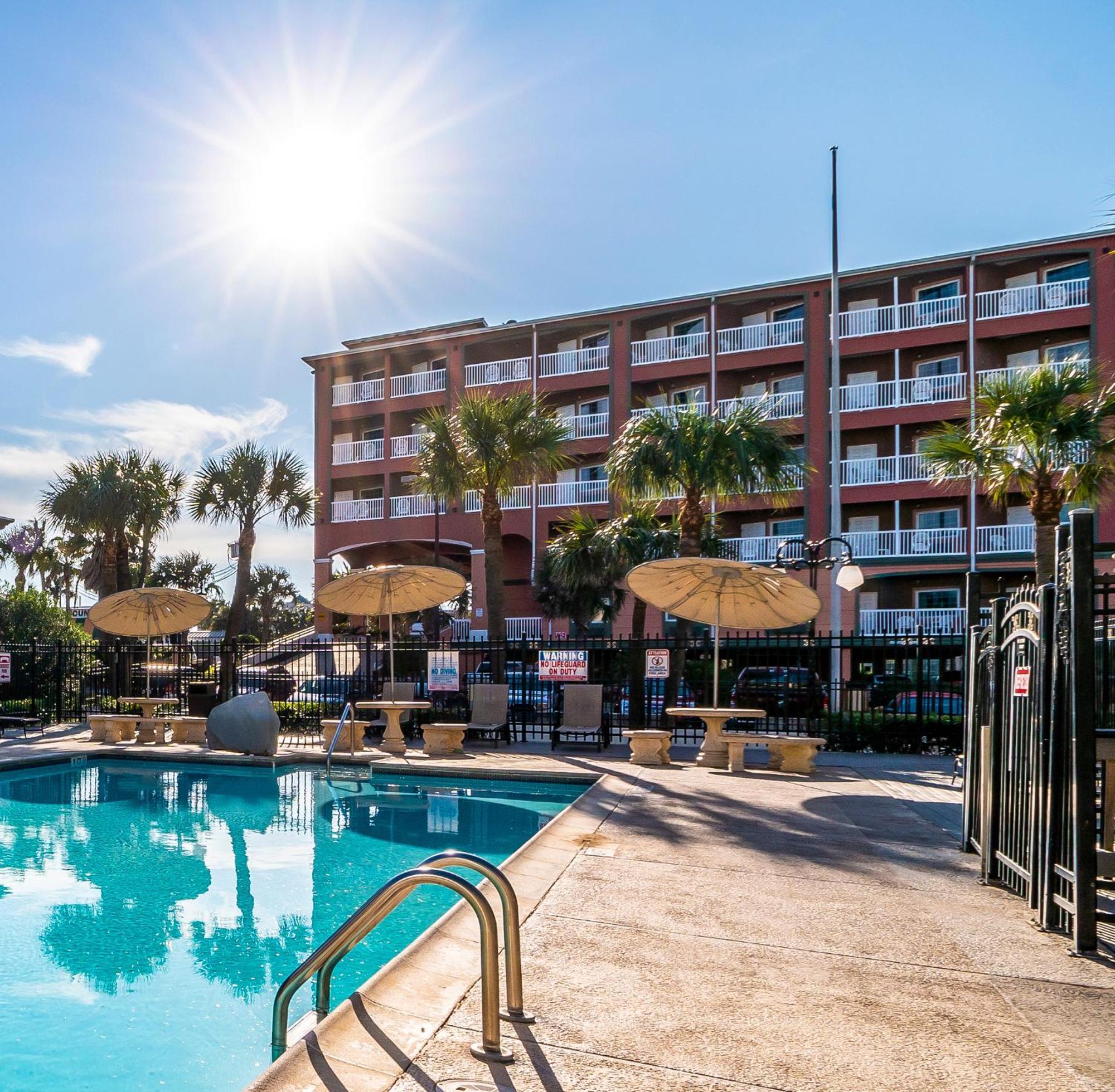 Quality Inn & Suites Galveston - Beachfront Extérieur photo