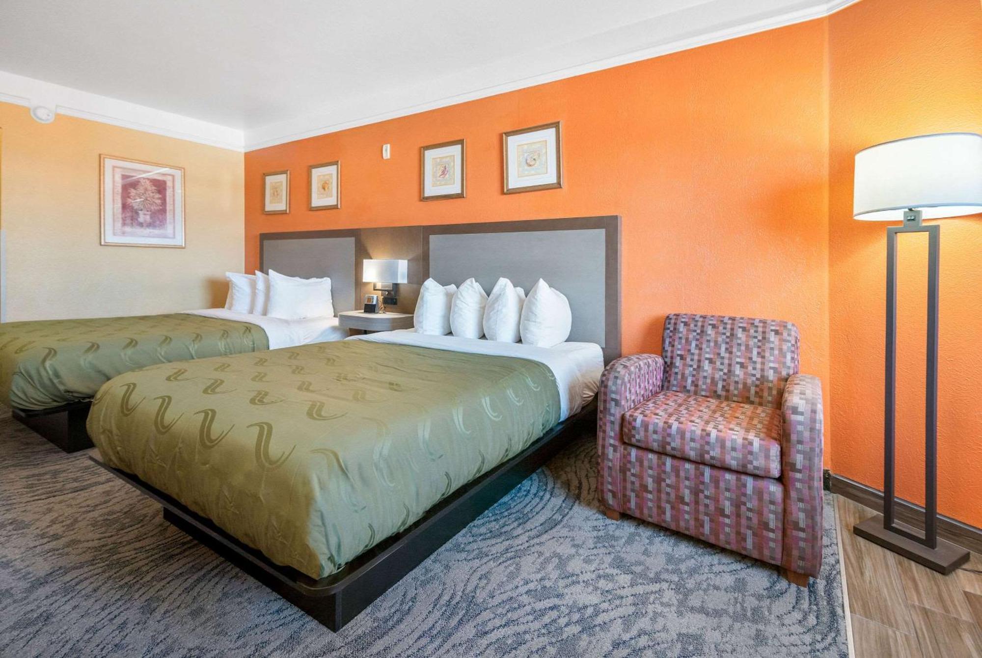 Quality Inn & Suites Galveston - Beachfront Extérieur photo