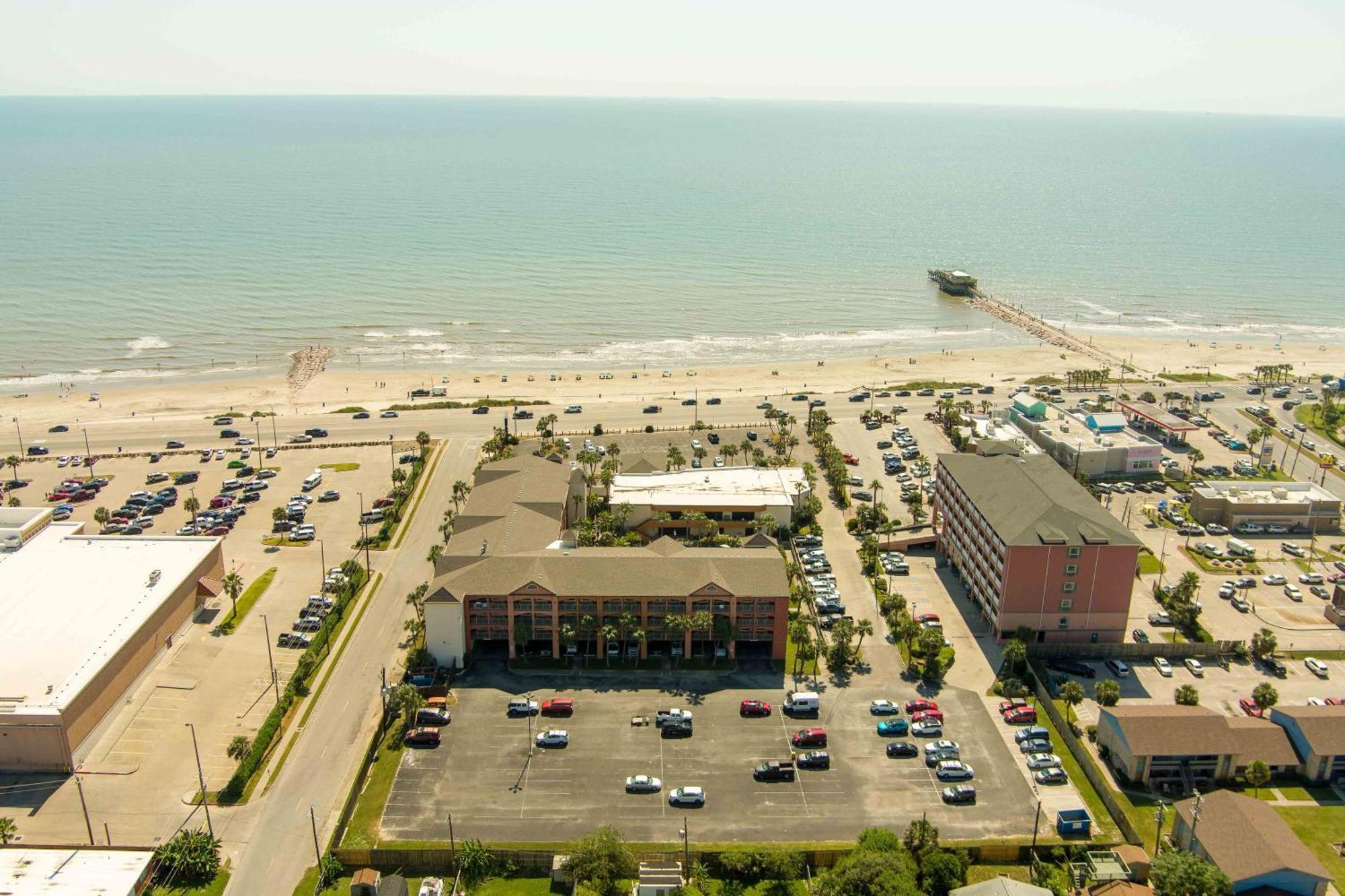 Quality Inn & Suites Galveston - Beachfront Extérieur photo